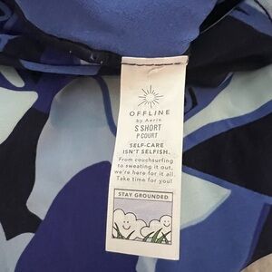 Smocked Offline by Aerie mosaic blue Patterned leggings S-short